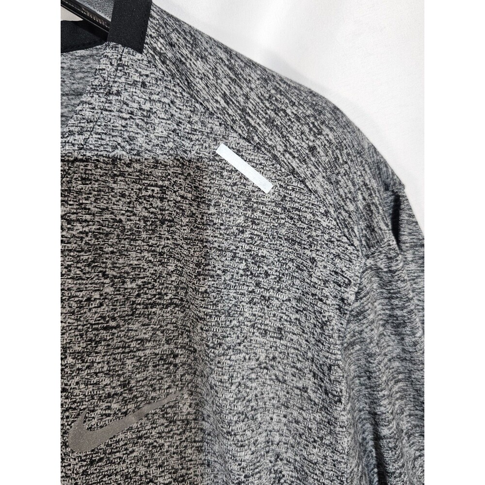 Nike Shirt DRI-FIT Rise 365 Short-Sleeve Running Mens Sz 2XL Gray Athleisure EUC - Picture 6 of 12